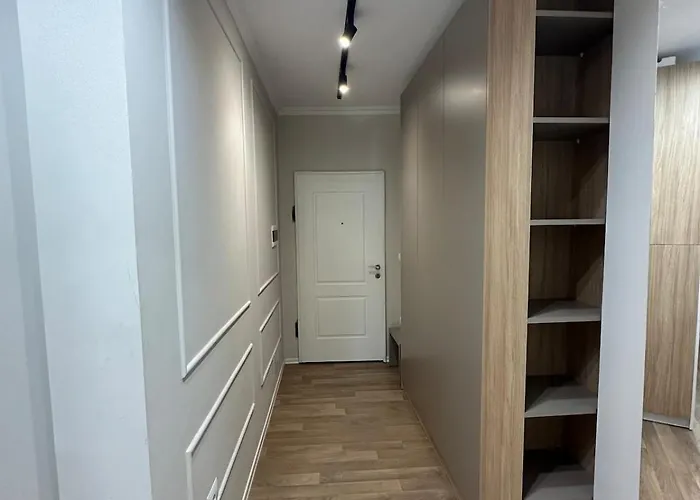 Apartment Bliss Bazaar